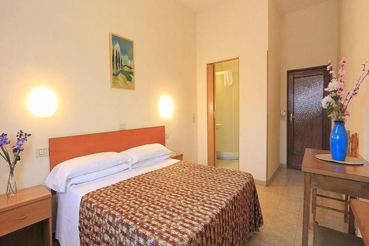 Hotel Ottaviani Florencja Zewnętrze zdjęcie