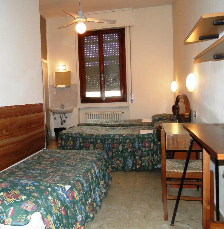 Hotel Ottaviani Florencja Pokój zdjęcie