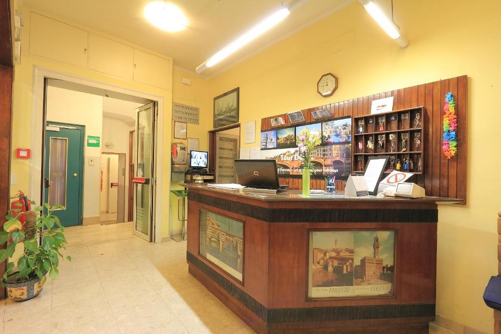 Hotel Ottaviani Florencja Zewnętrze zdjęcie