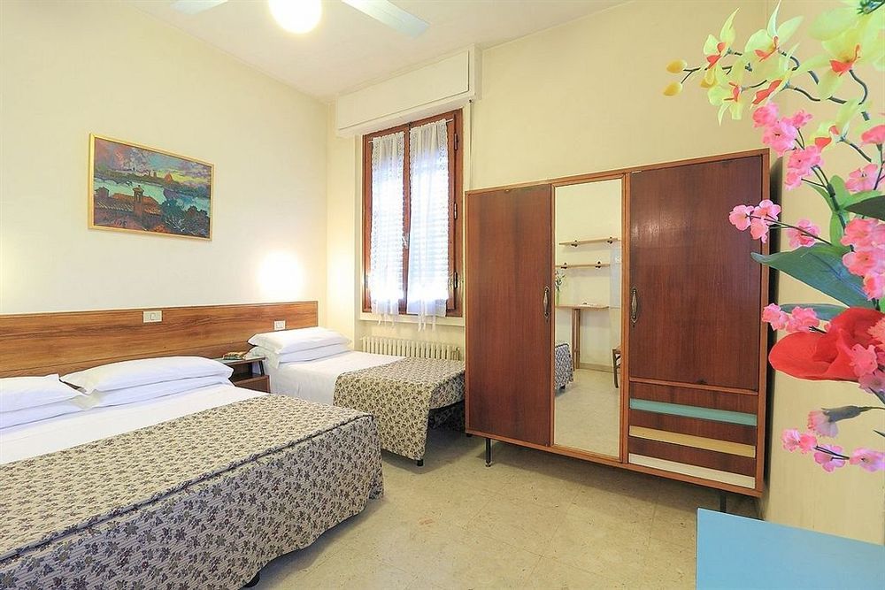 Hotel Ottaviani Florencja Zewnętrze zdjęcie