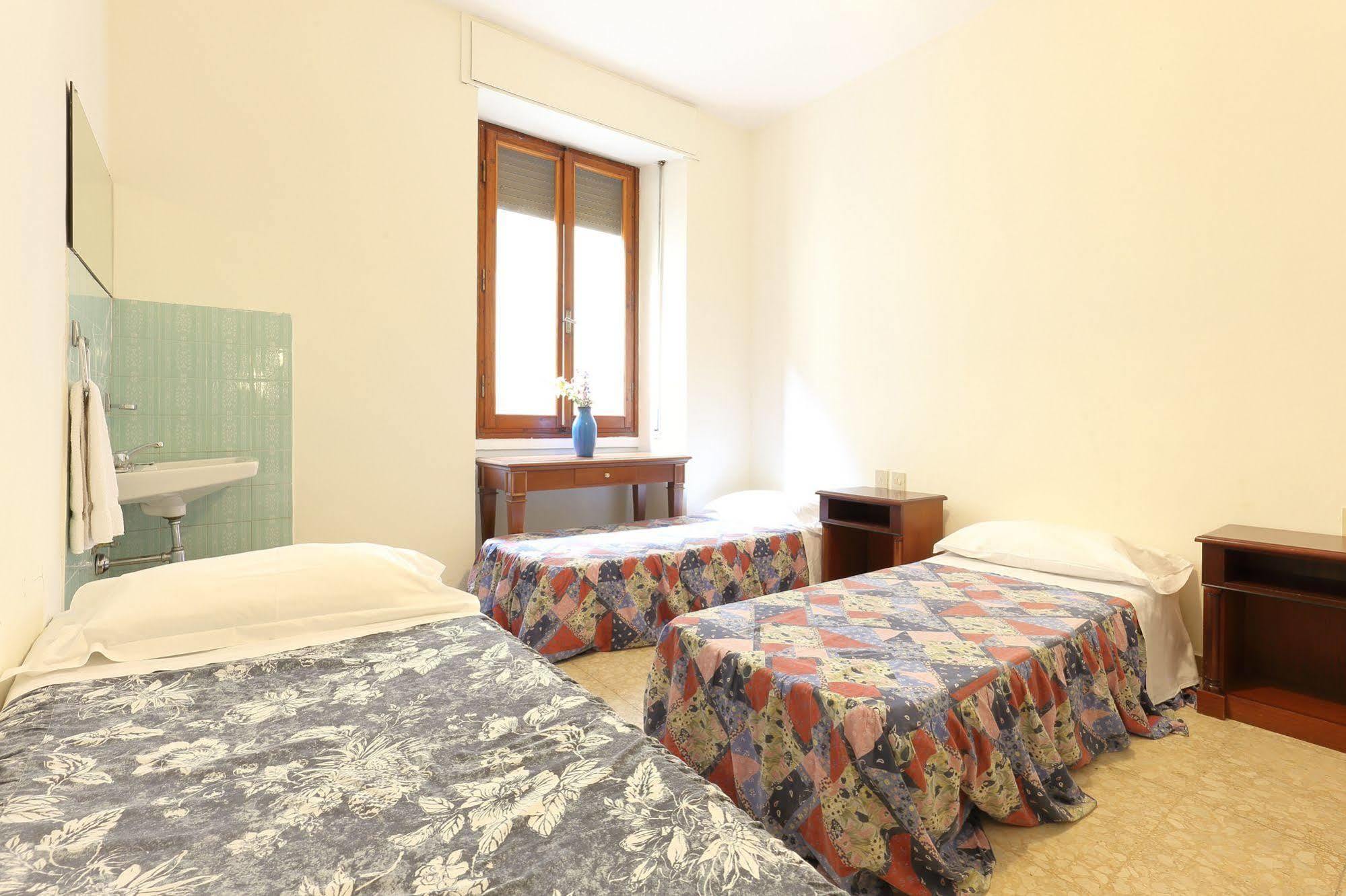 Hotel Ottaviani Florencja Zewnętrze zdjęcie