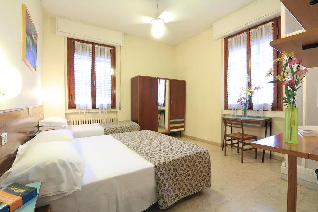 Hotel Ottaviani Florencja Zewnętrze zdjęcie